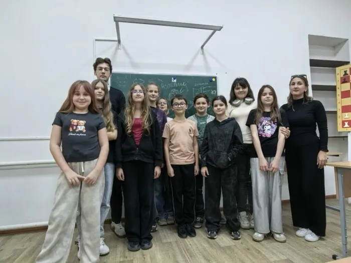 s0D-4stYbXpYpKMOYi63wsGoBobAx9kiQHURQD-Wd7liMta3XPlTgrdkgPa_GECnKZfa8KOF1ipXFMl4GJi8fR26